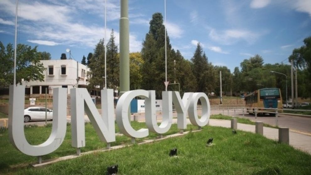 El departamento 19 de Mendoza: la UNCuyo maneja más dinero que todos los intendentes mendocinos